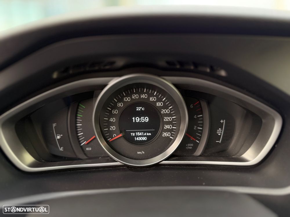 Volvo V40 1.6 D2 Kinetic Eco - 16