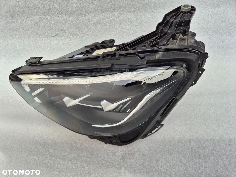 Lampa lewa Mercedes E-Klasa W213 Lift A2139067509 - 4