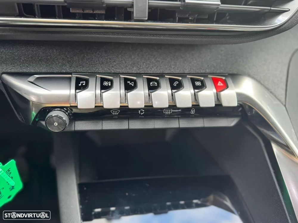 Peugeot 3008 1.5 BlueHDi Allure - 9