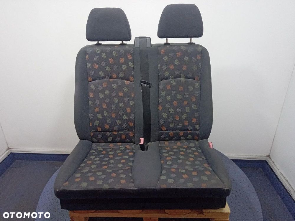 MERCEDES VITO W639 03- FOTEL PASAŻERA PRAWY - 1