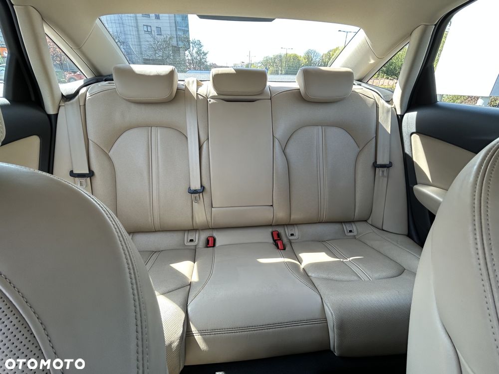 Audi A6 Limousine - 14