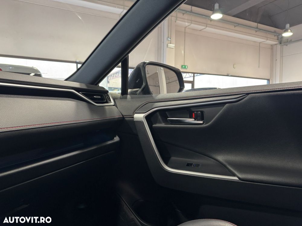 Toyota RAV4 2.5 PHEV VVT-iE 4x4 Style Bi-Tone - 14