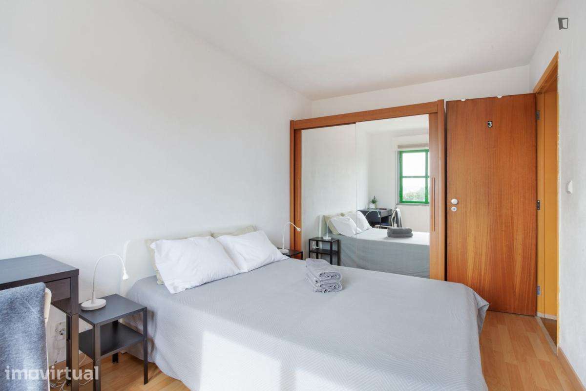 Quarto - localizado em Bela Vista Lisbon - Grande imagem: 4/11