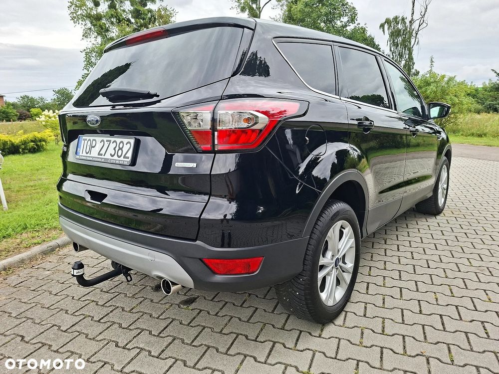 Ford Kuga 1.5 EcoBoost 2x4 Titanium - 8
