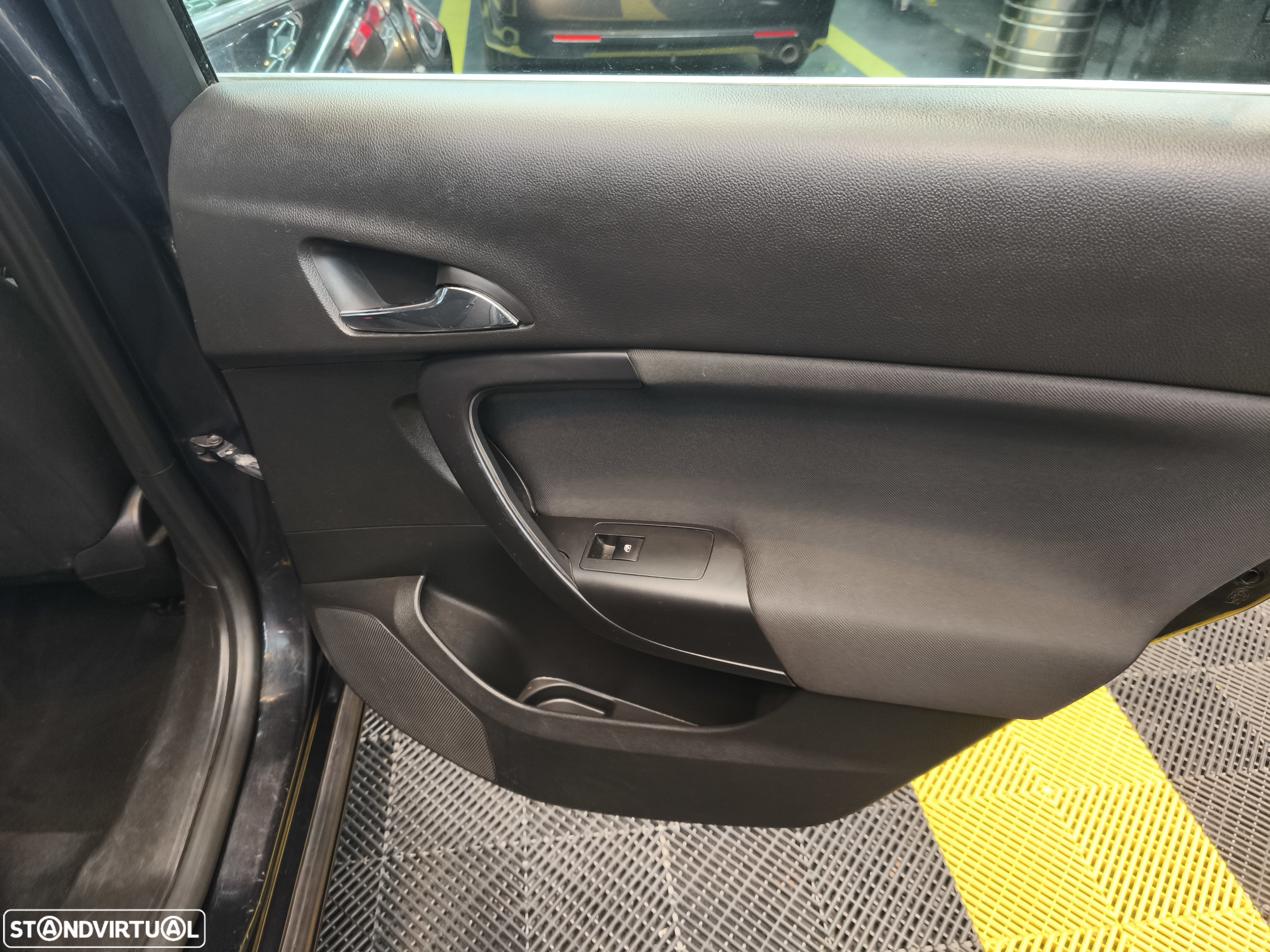 Opel Insignia Sports Tourer 2.0 CDTi Cosmo ecoFLEX - 13