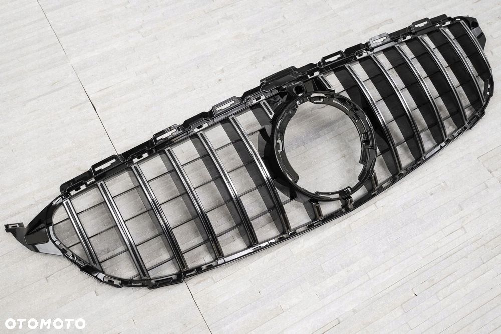 mercedes c-class w205 2019+ z kamerą grill gt panamericana srebrny - 5