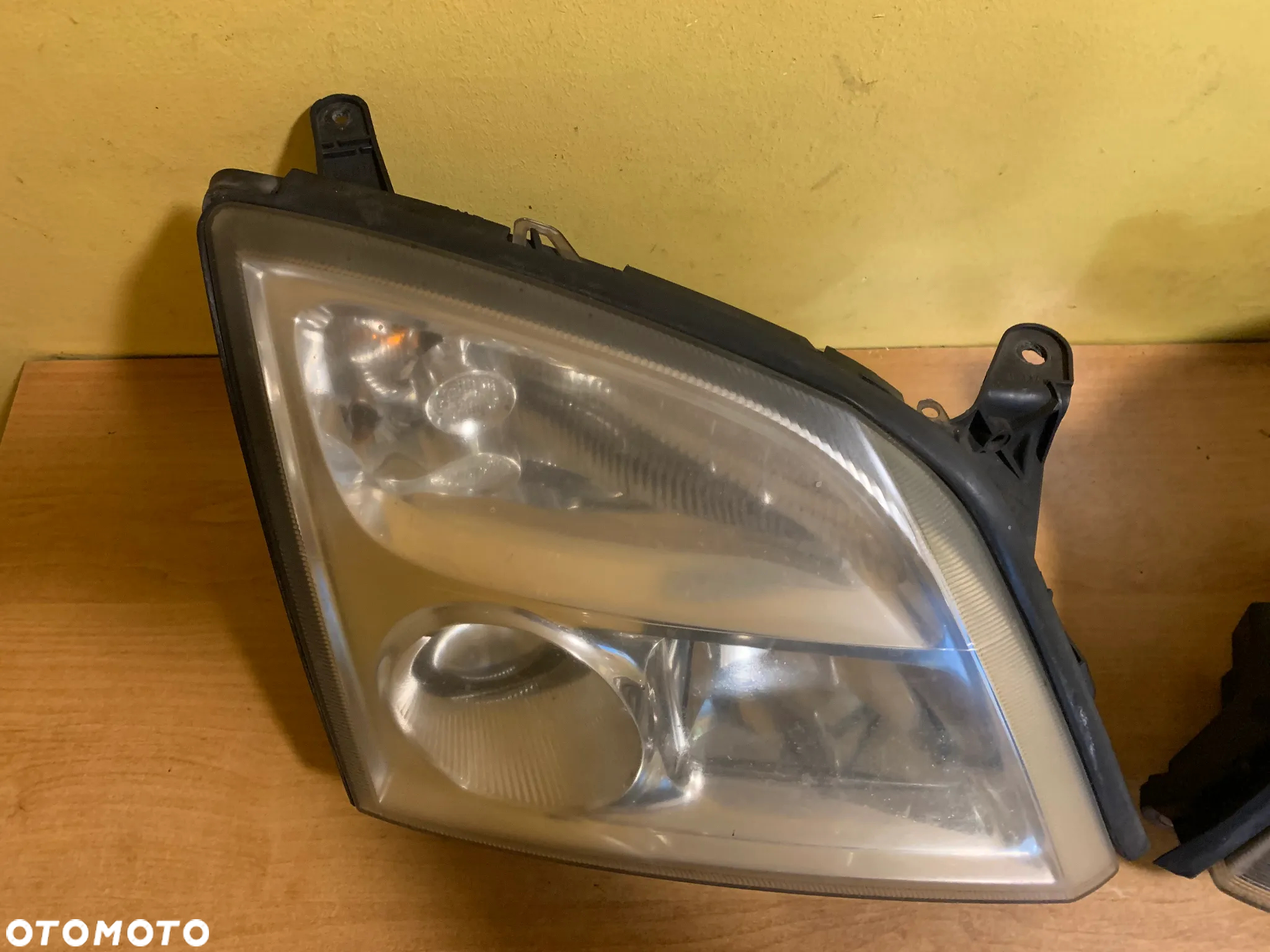 OPEL VECTRA C LAMPA XENON PRAWA LEWA 15588800 - 3
