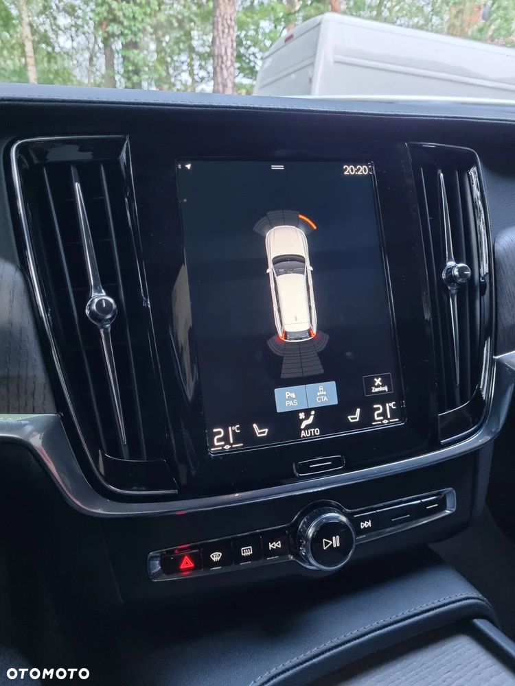 Volvo V90 Cross Country B5 D AWD Pro - 26