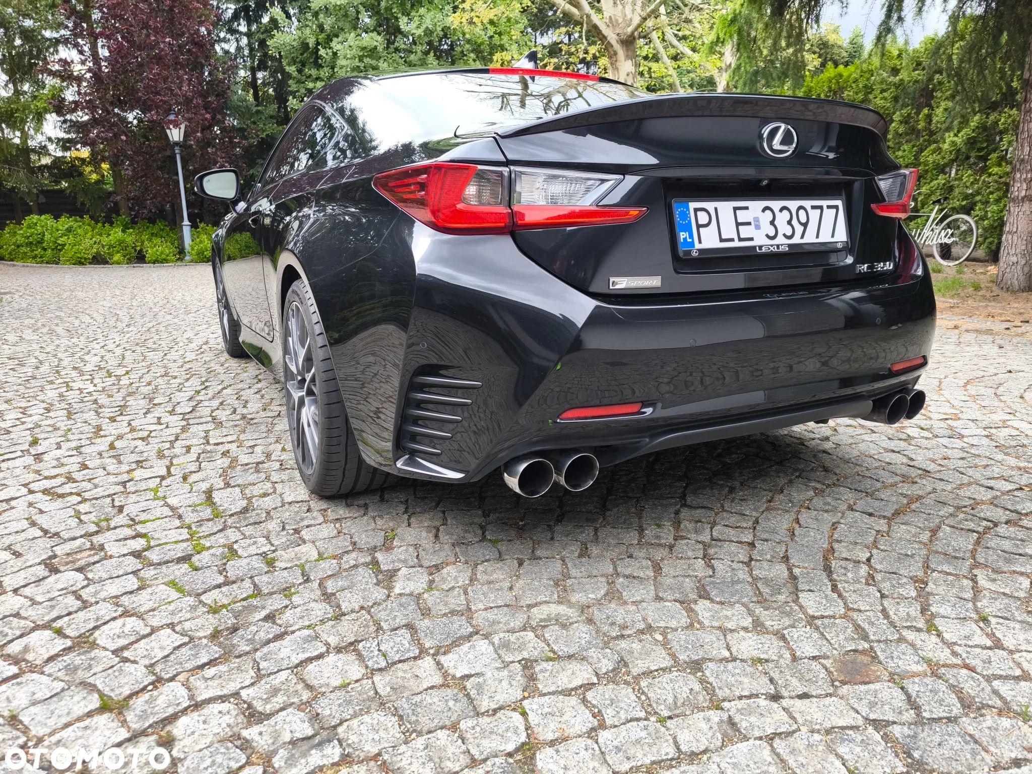 Lexus RC - 11