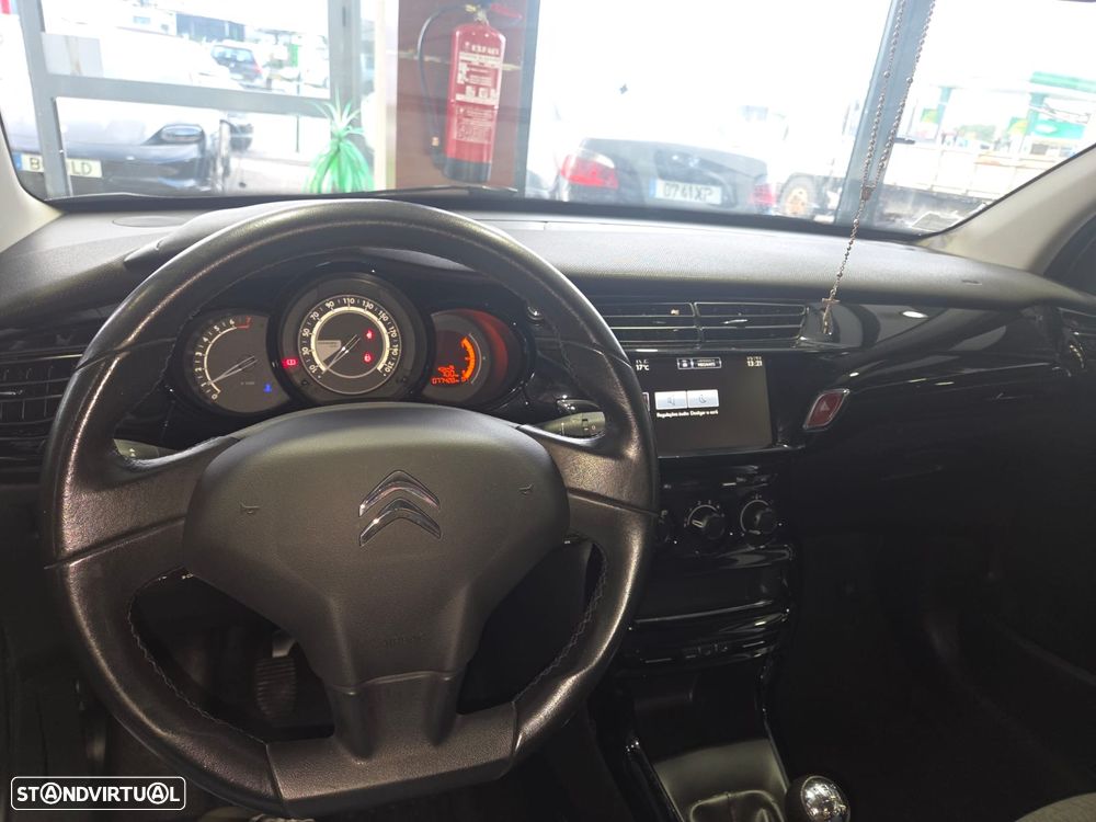 Citroën C3 1.2 PureTech Attraction - 12