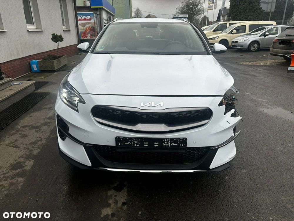 Kia XCeed - 6