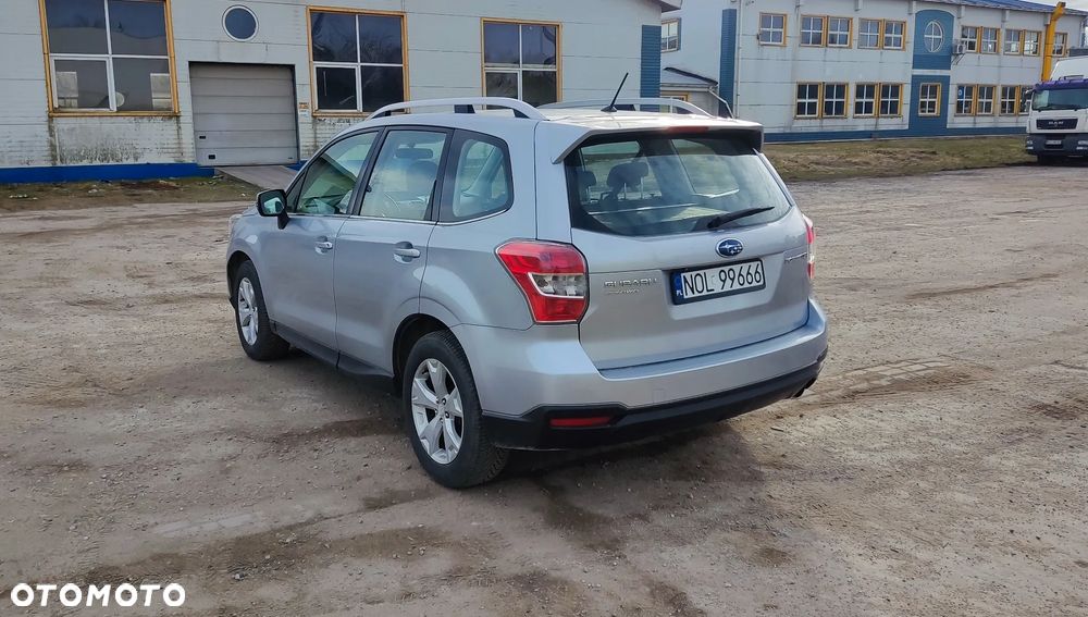 Subaru Forester 2.0i Exclusive - 16