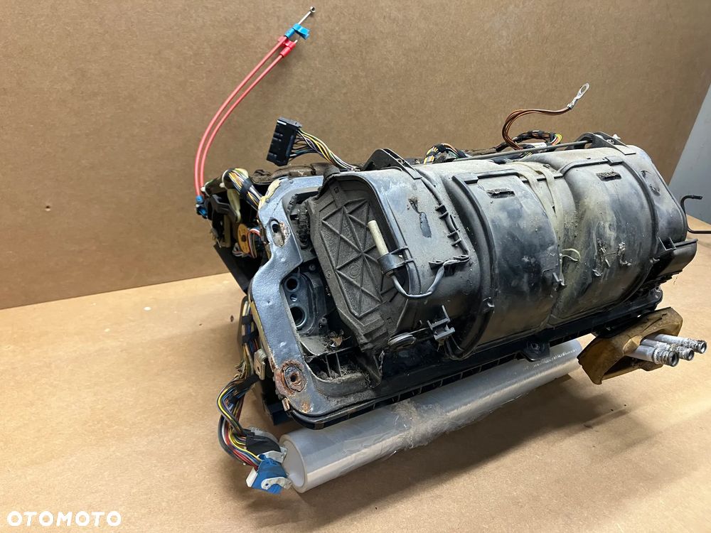 NAGRZEWNICA KOMBAJN KLIMATRONIK DMUCHAWA BMW E34 OEM 8391160 - 7