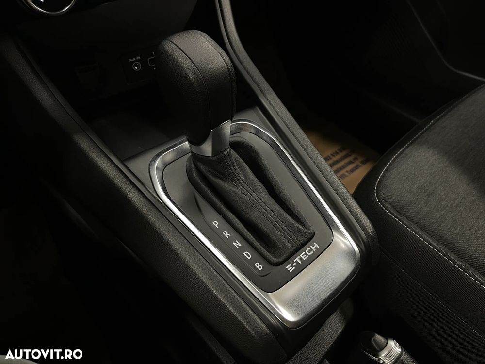 Renault Captur E-TECH Full 145 Techno - 26