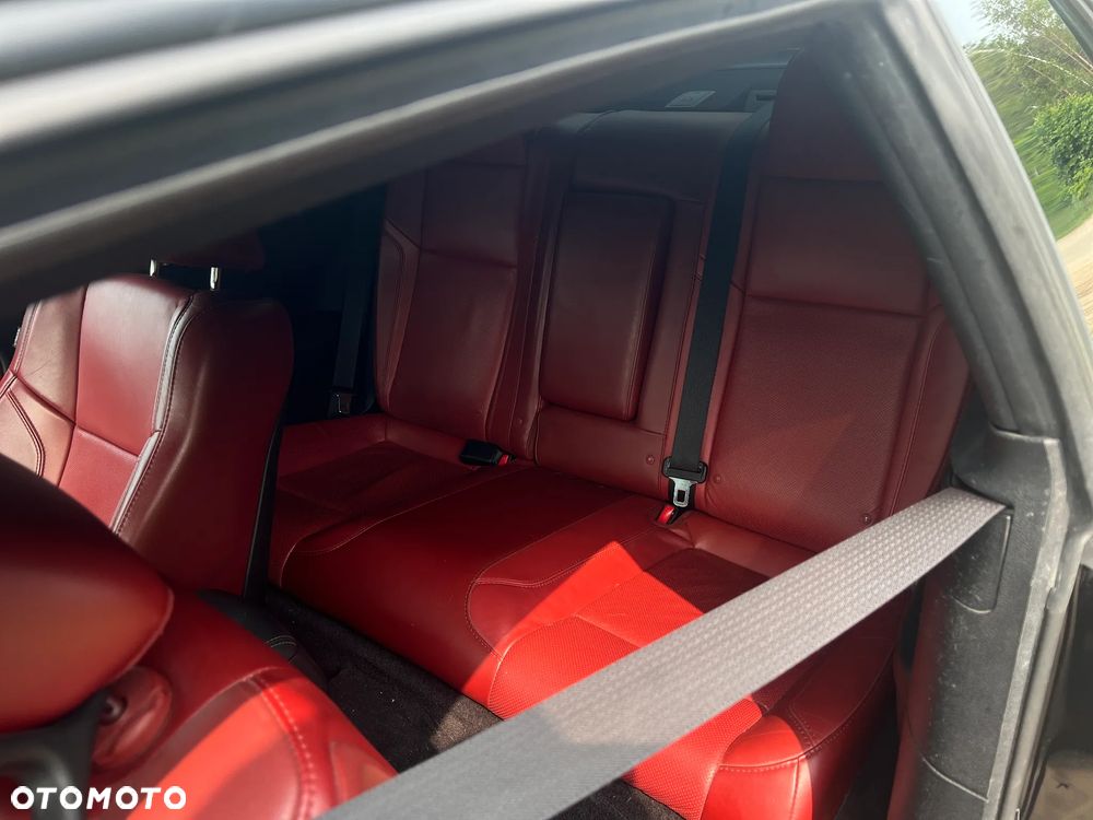 Dodge Challenger 3.6 SXT Plus - 11