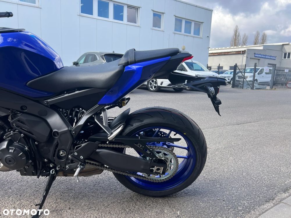 Yamaha MT - 12
