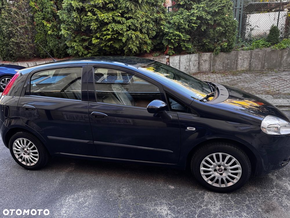 Fiat Grande Punto Actual 1.4 8V Estiva Blue&Me Euro5 - 4