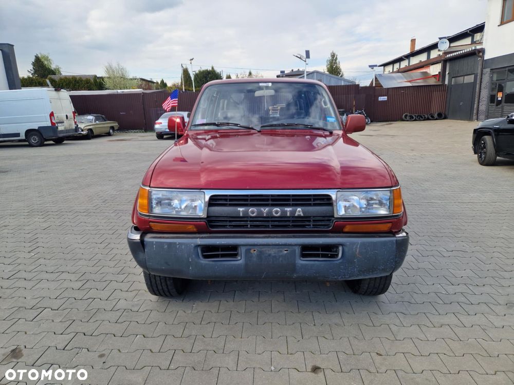 Toyota Land Cruiser - 13