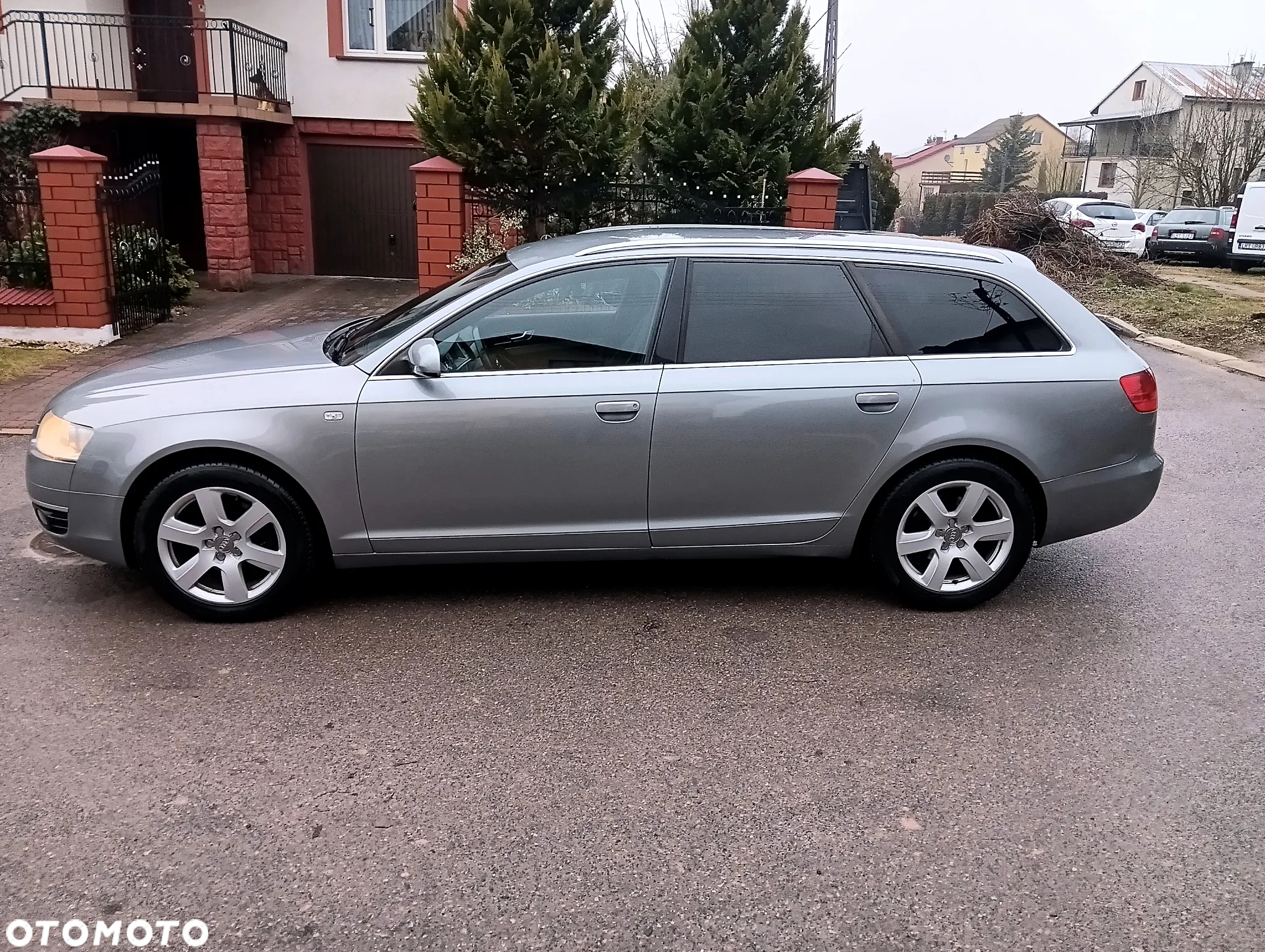 Audi A6 ver-avant-2-4-multitronic - 32