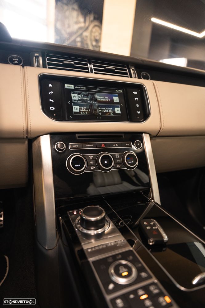 Land Rover Range Rover 4.4 SDV8 Autobiography - 17