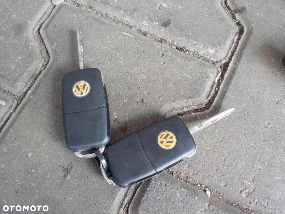 VW CRAFTER STACYJKA 2X KLUCZ WKŁADKA 2E0909052HG - 4