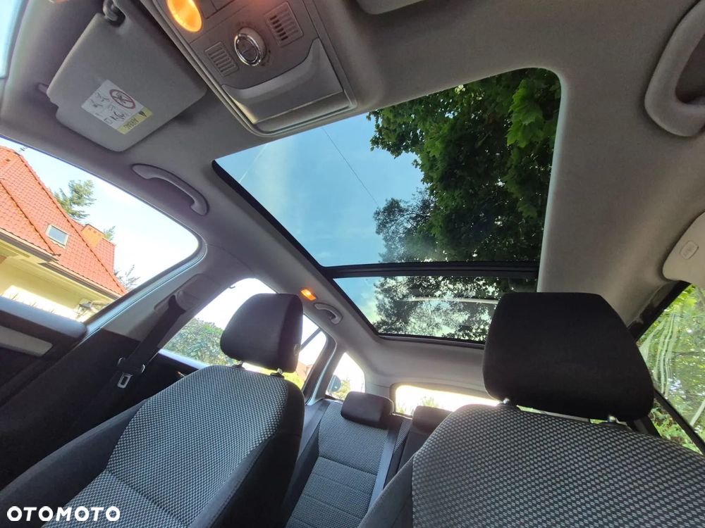 Skoda Octavia 2.0 TDI Ambition DSG - 31