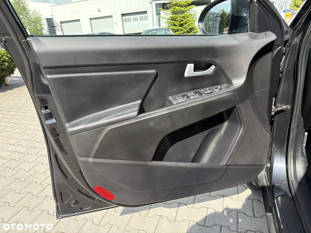 Kia Sportage 1.6 GDI Business Line L 2WD - 11