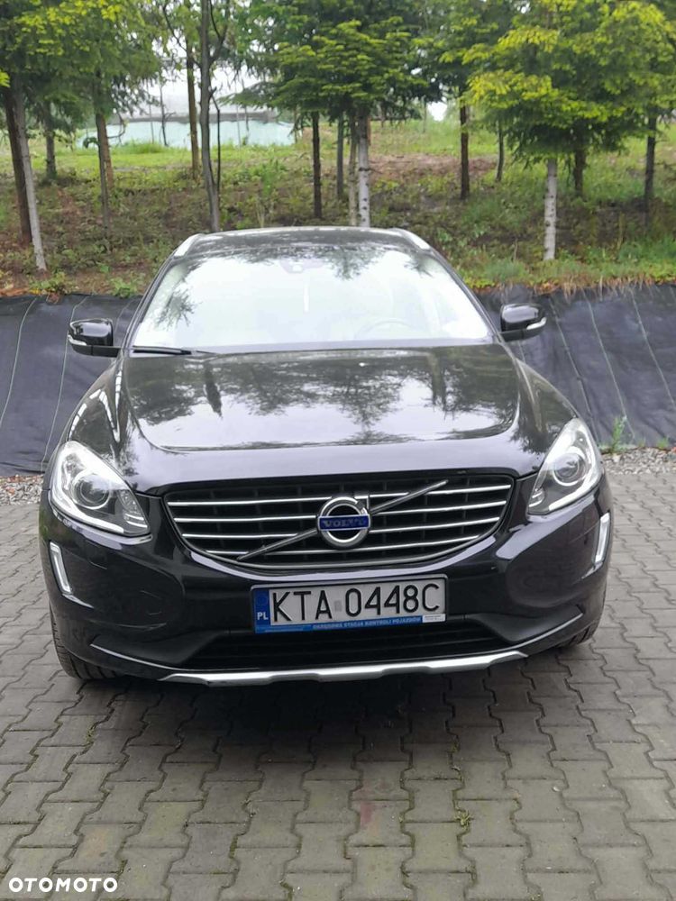 Volvo XC 60 - 4