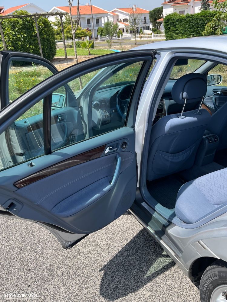 Mercedes-Benz C 220 CDI Elegance DPF - 12