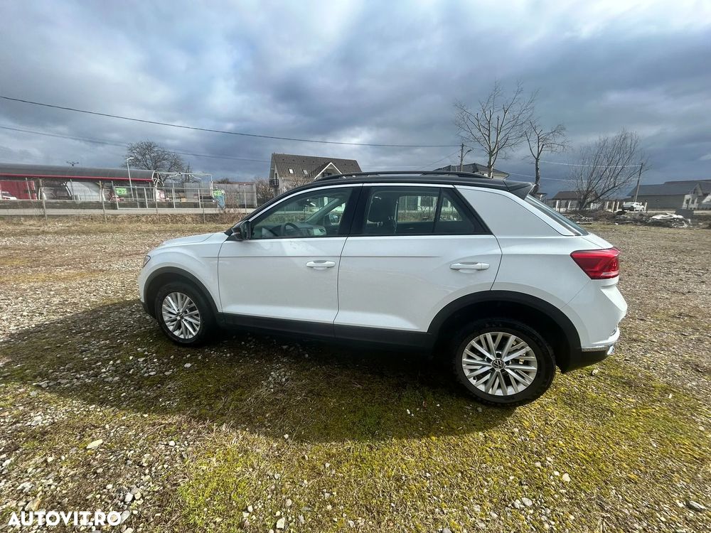 Volkswagen T-Roc - 2