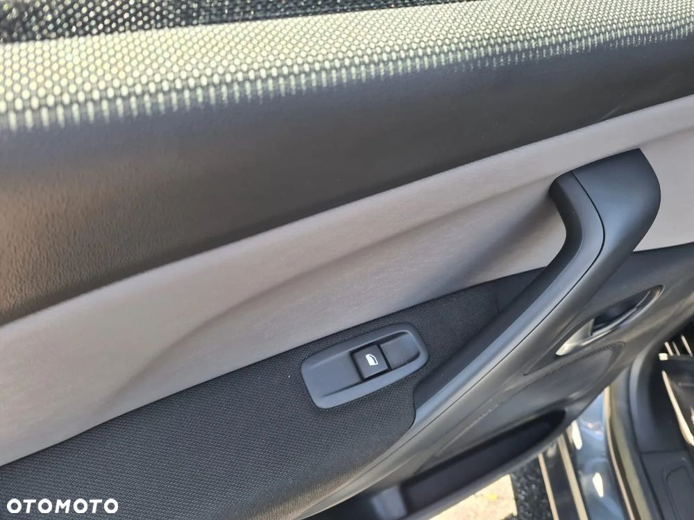 Citroën C4 Picasso - 13