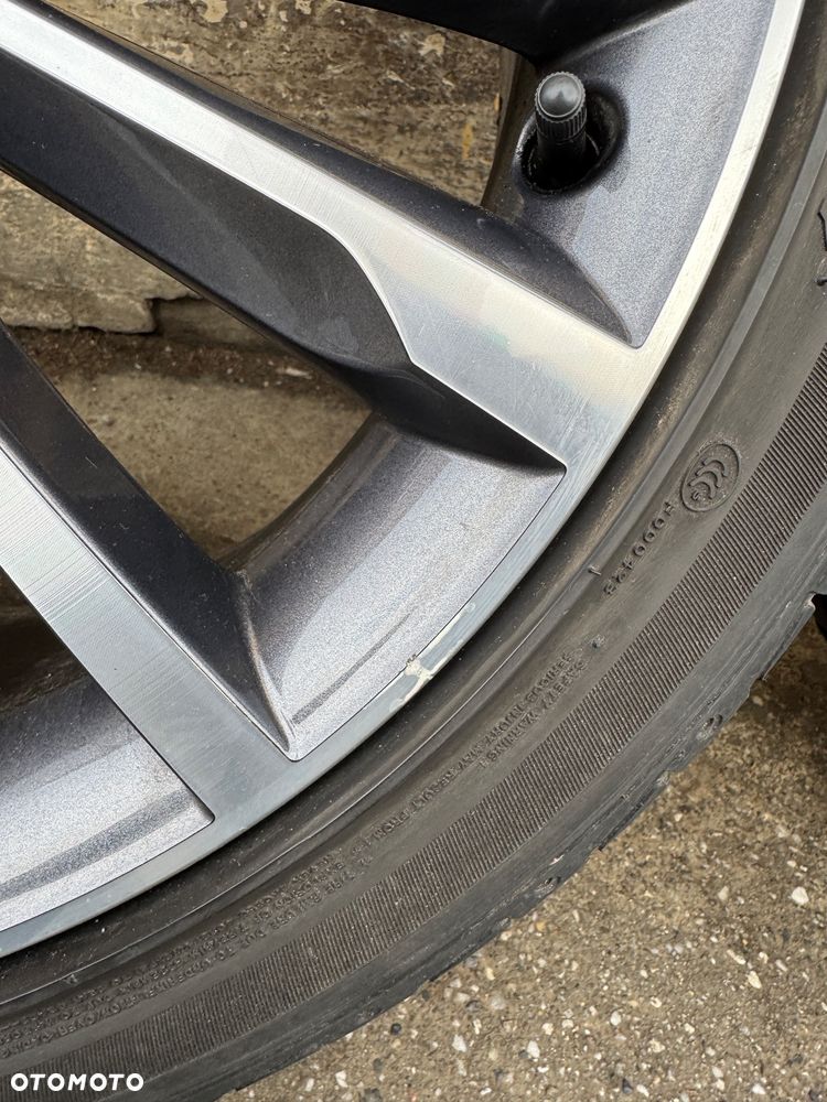 Kompletne opony Skoda Superb 3 Trinity 8x19 5x112 ET44 antracyt Hankook 235/40 R19 - 9