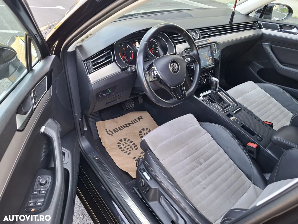 Volkswagen Passat 2.0 TDI DSG (BlueMotion Technology) Highline - 3