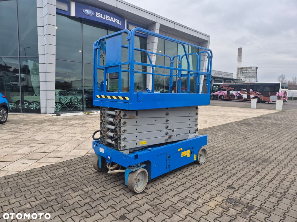 Genie GS 4047 / 1 WŁ / SERWISOWANY / AŻ 13.7M WYSOKOŚĆ / MAX ŁADOWNOŚĆ 350KG / MOŻLIWY TRANSPORT - 3