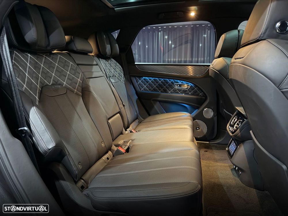 Bentley Bentayga V8 Atelier Edition - 54