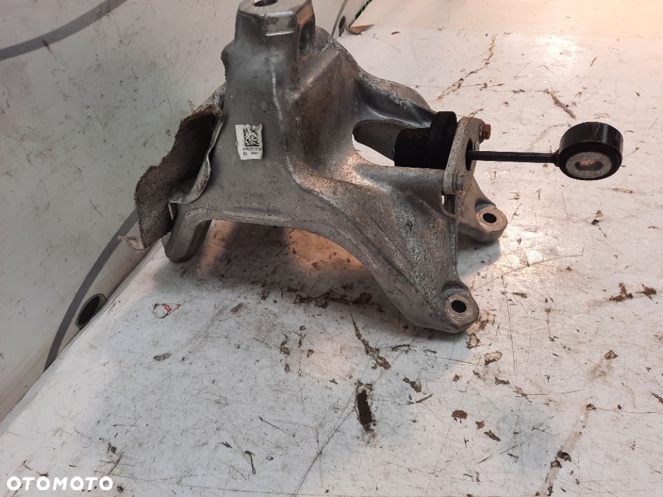 AUDI A4 B9 A5 ŁAPA WSPORNIK SILNIKA 4M0199308BL - 3