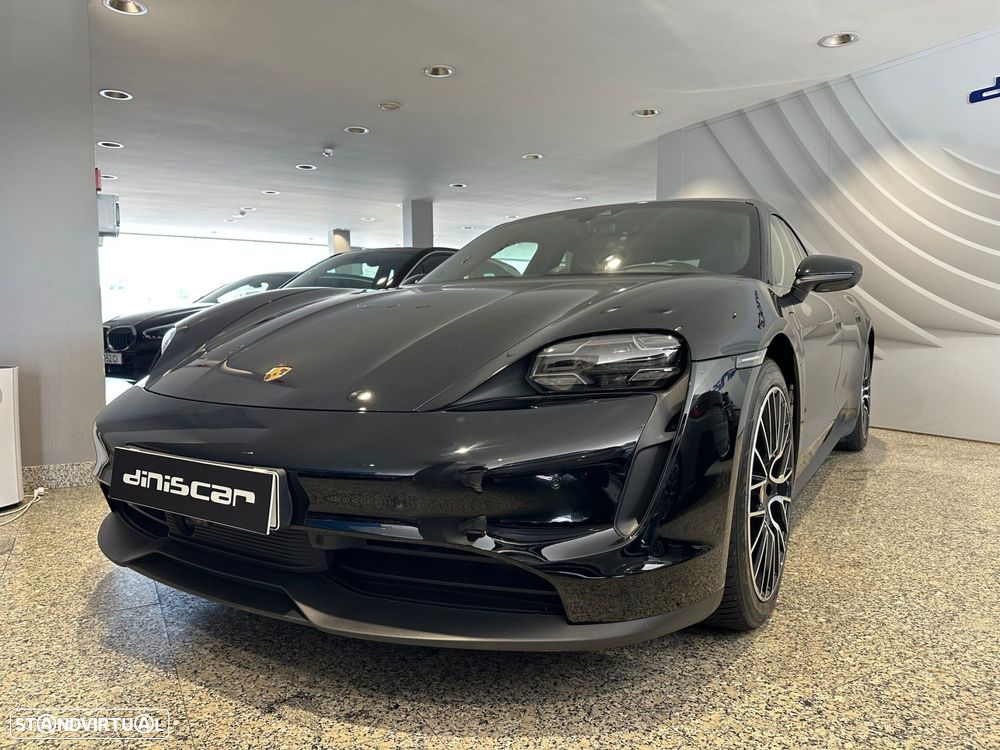 Porsche Taycan - 7