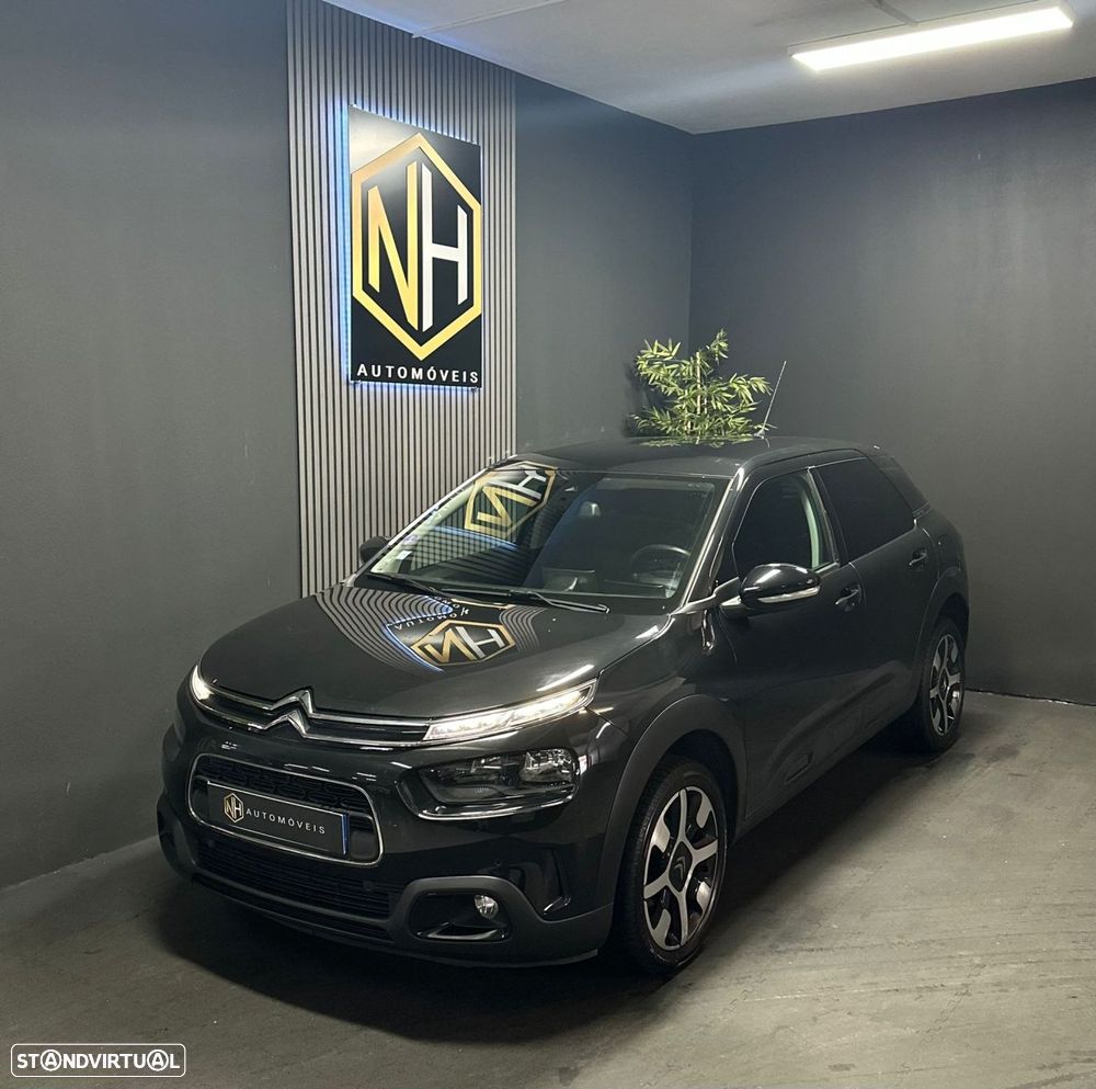 Citroën C4 Cactus 1.2 PureTech Shine EAT6 - 1