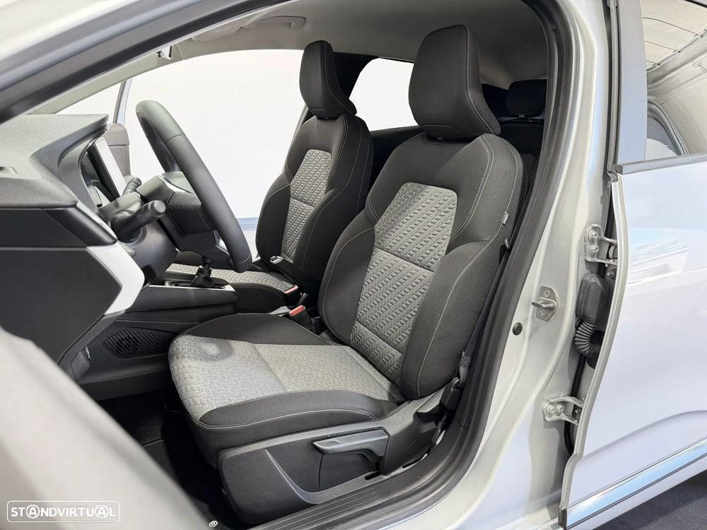 Renault Clio 1.0 TCe Evolution Bi-Fuel - 32