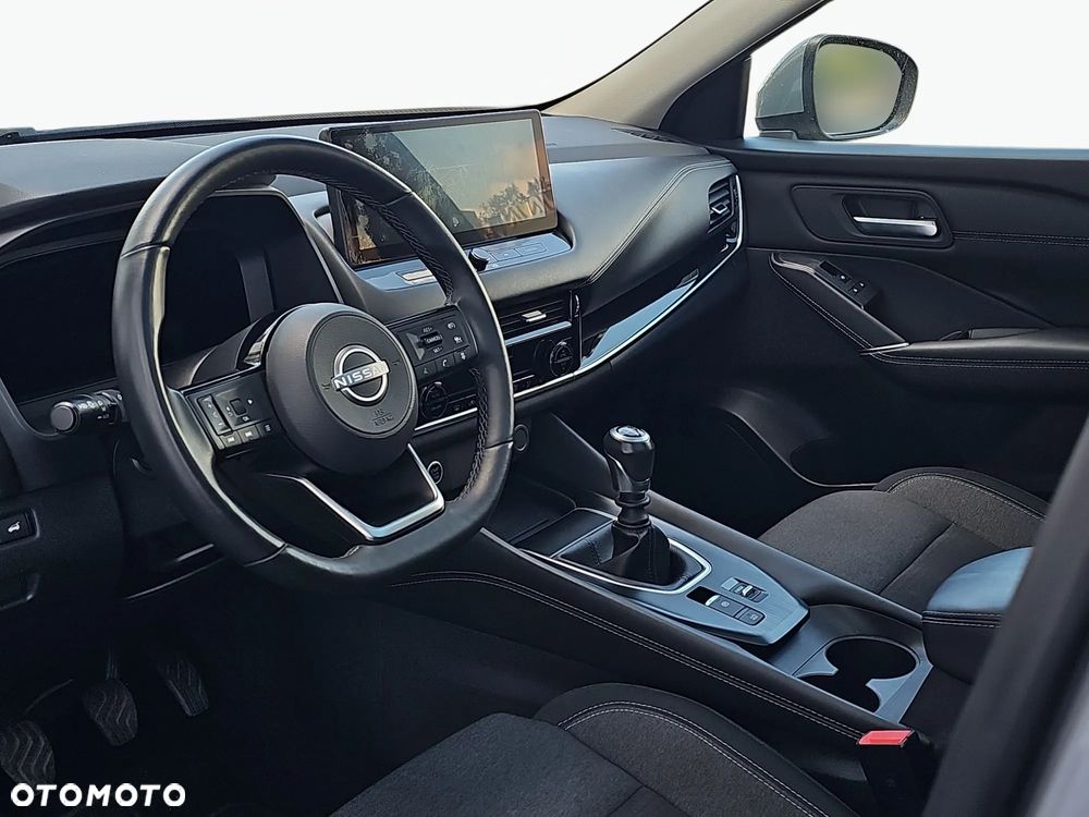 Nissan Qashqai 1.3 DIG-T N-Connecta - 23