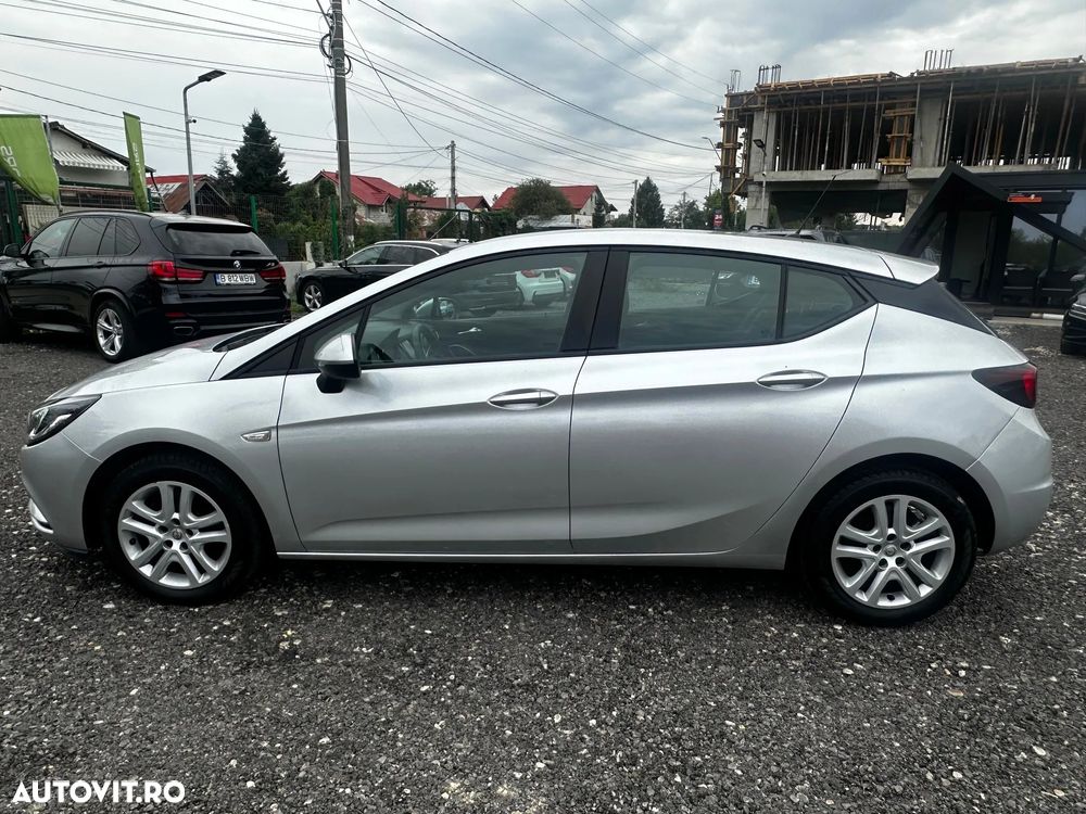 Opel Astra 1.6 CDTI ECOTEC Selection - 4