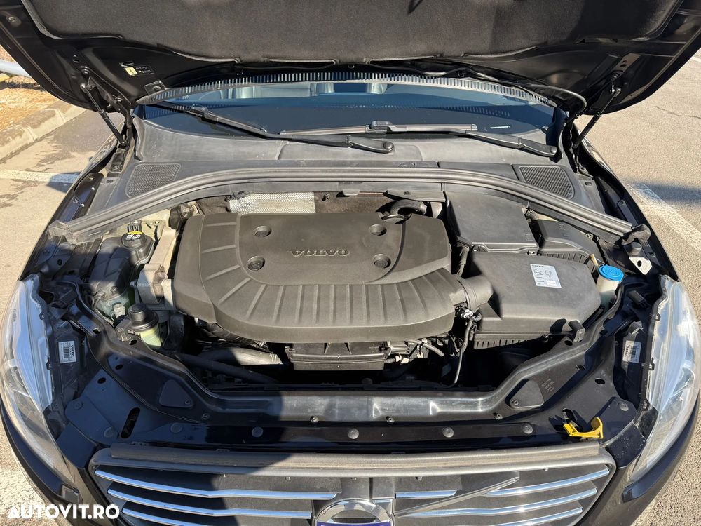 Volvo XC 60 D4 AWD Geartronic Summum - 10
