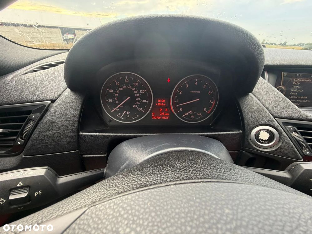 BMW X1 - 15