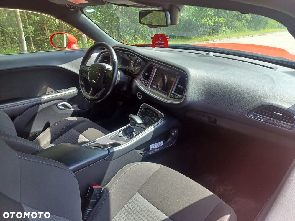 Dodge Challenger 5.7 R/T - 3