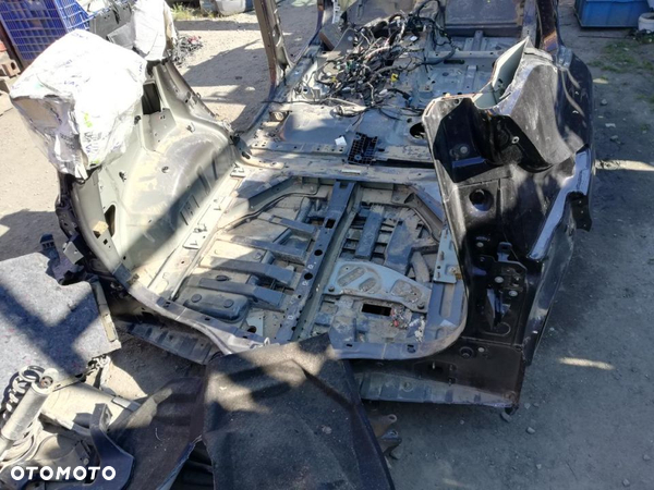 Dupa pas tył wanna Renault Espace V
