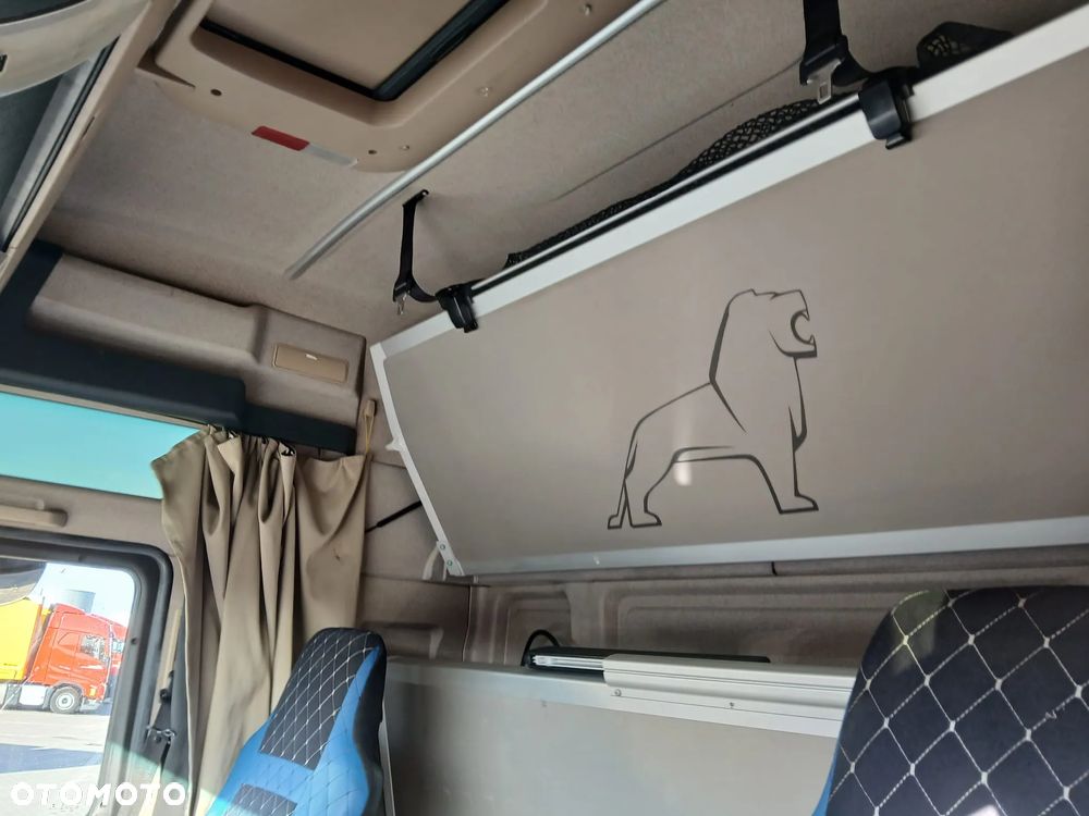 MAN 460 KM, MEGA - 18