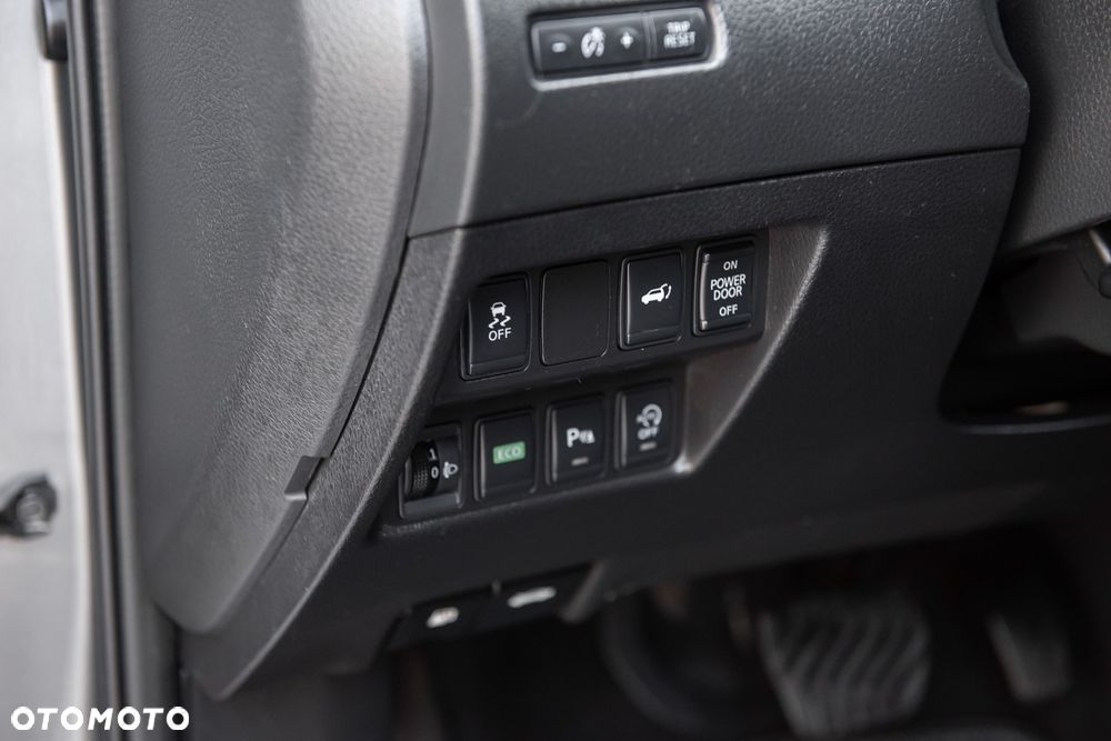 Nissan X-Trail - 17