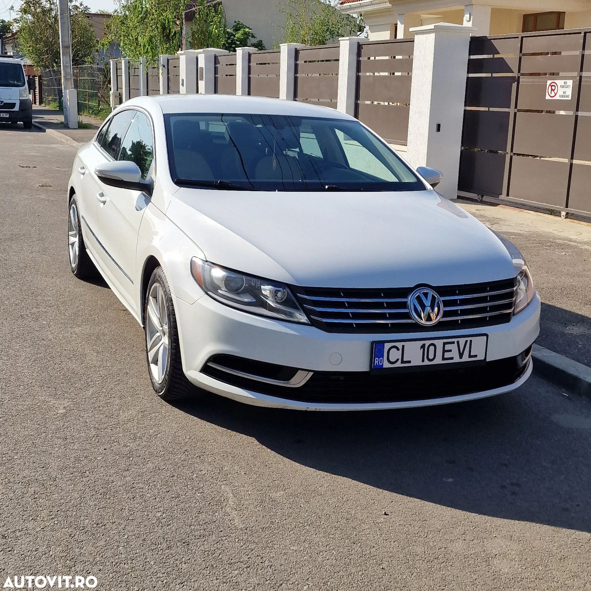 Volkswagen Passat CC 2.0 TSI DSG - 1