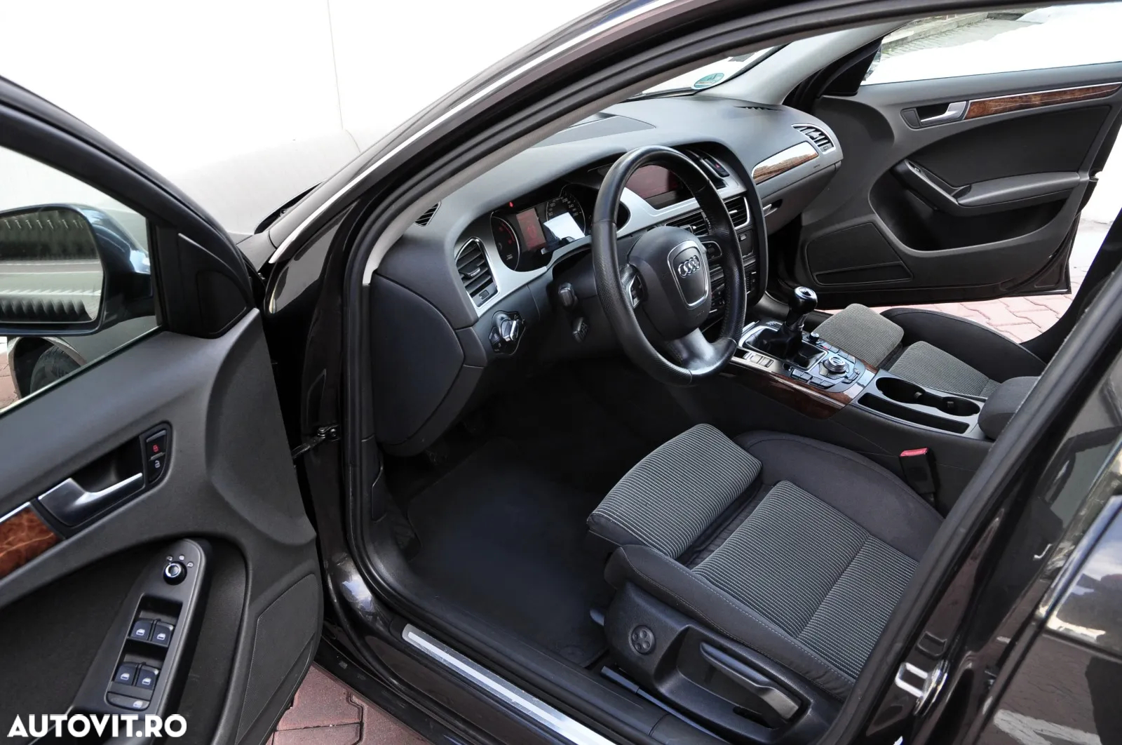 Audi A4 2.0 TDI Avant - 14
