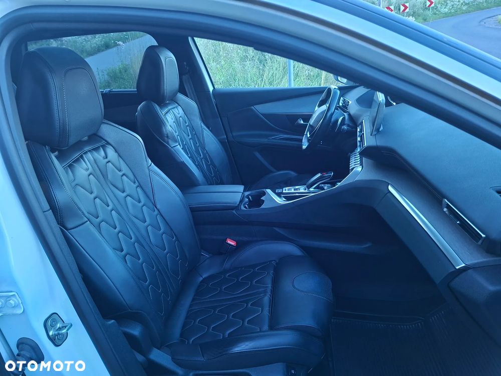 Peugeot 5008 2.0 BlueHDI GT S&S EAT8 - 24